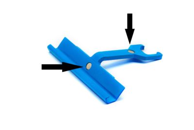 4-inch-cleat-tool-arrow
